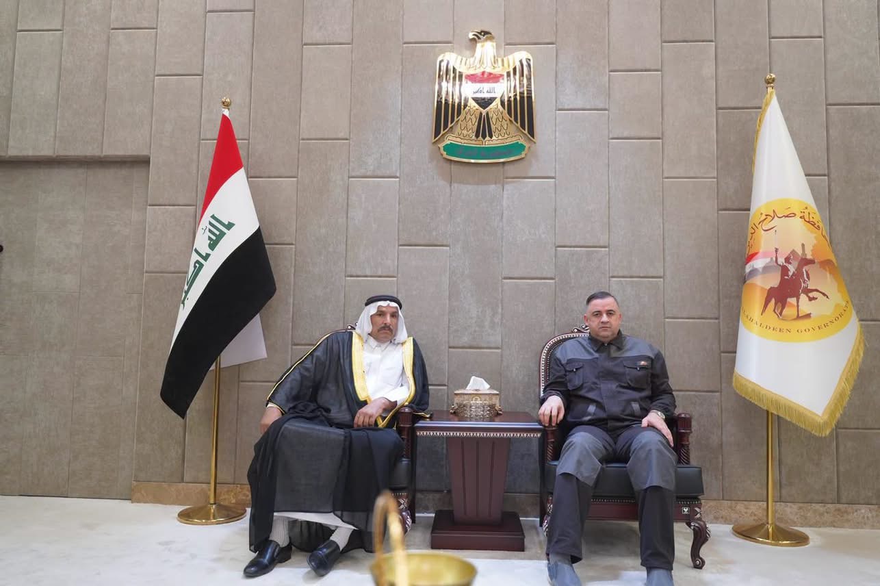 محافظ صلاح الدين يلتقي وفداً من أهالي منطقة الحضيرة الشرقية لمناقشة ملف الأراضي ضمن مبادرة المليون قطعة
