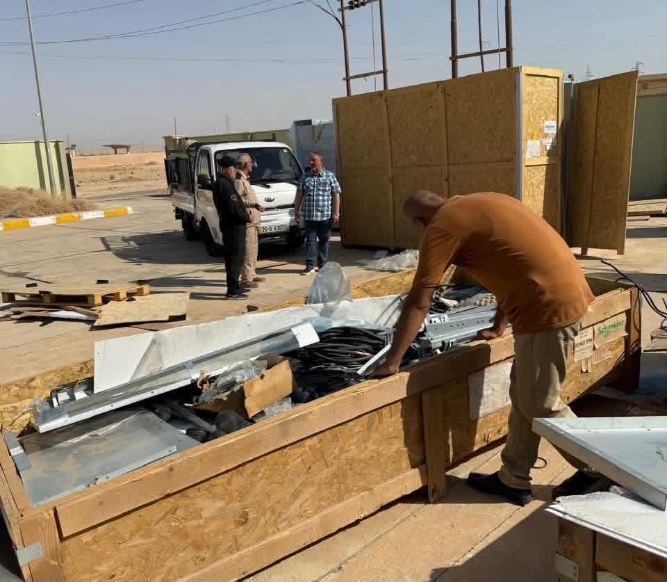 تنفيذًا لتوجيهات محافظ صلاح الدين.. مدير ناحية مكحول يتابع أعمال نصب معدات المحطة الكهربائية