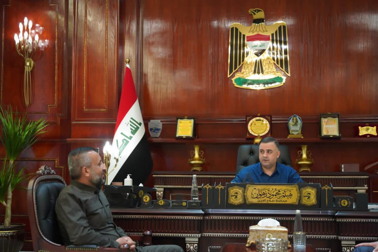 التقى محافظ صلاح الدين، السيد هيثم الزهوان، آمر الفوج الثاني – اللواء الأول في قيادة عمليات الحشد الشعبي بالبصرة، الحاج كرار الخزرجي،