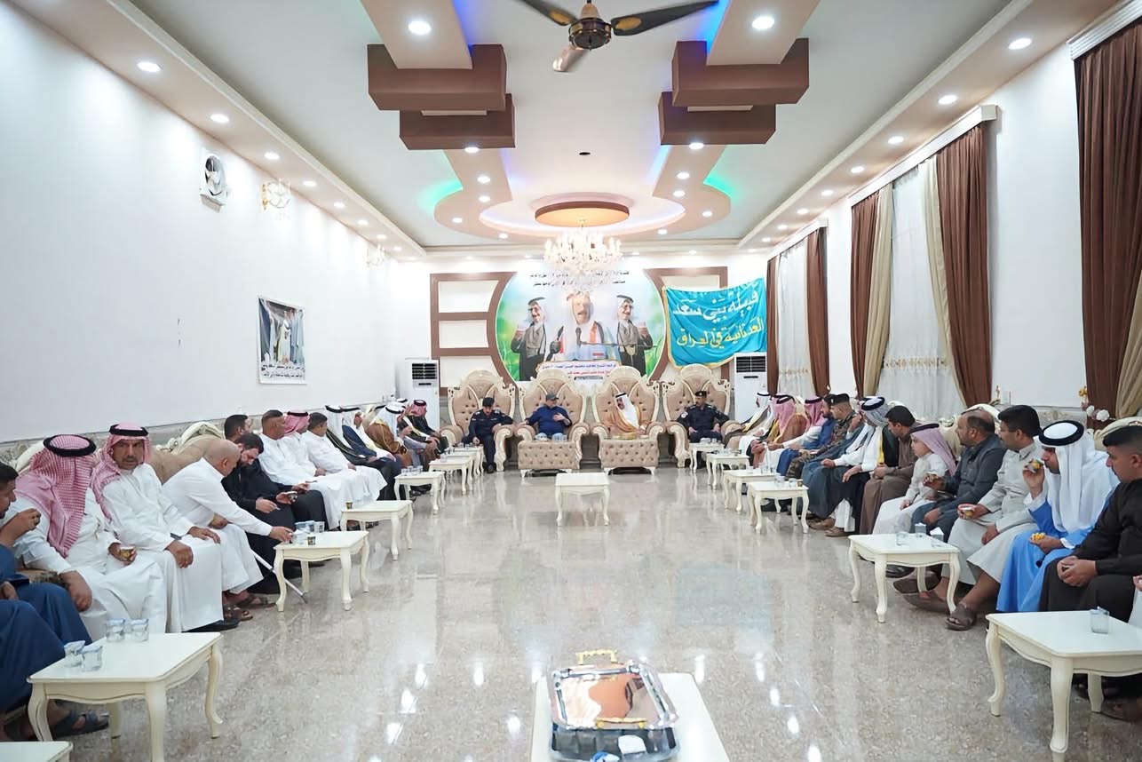 محافظ صلاح الدين يزور مضيف عشيرة بني سعد في قضاء بلد