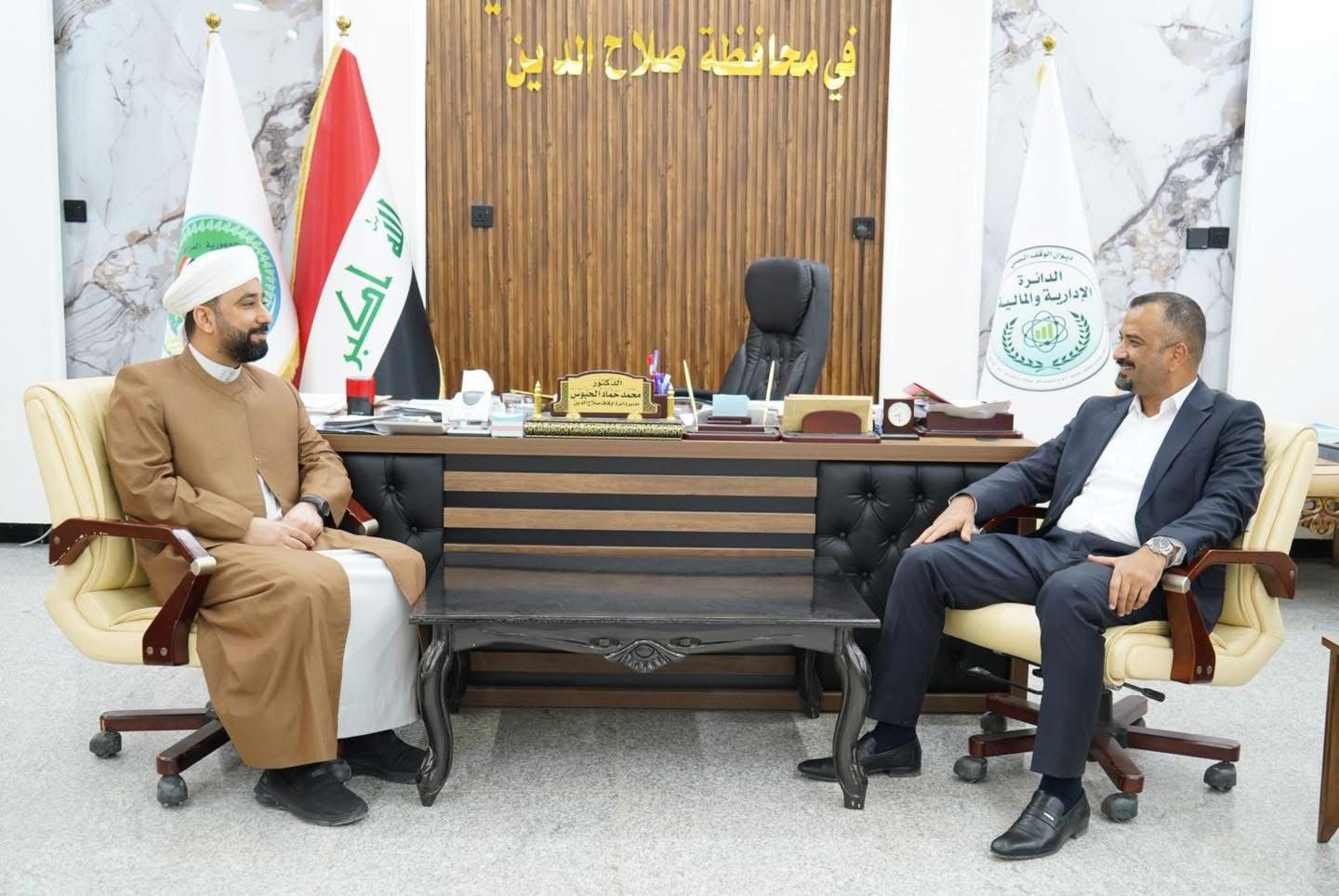 تنفيذاً لتوجيهات محافظ صلاح الدين السيد هيثم الزهوان، أجرى معاون المحافظ للشؤون الفنية المهندس عمر الجراد زيارة إلى دائرة الوقف السني في محافظة صلاح الدين، وكان في استقباله مدير الوقف السني الدكتور محمد الحبوس.