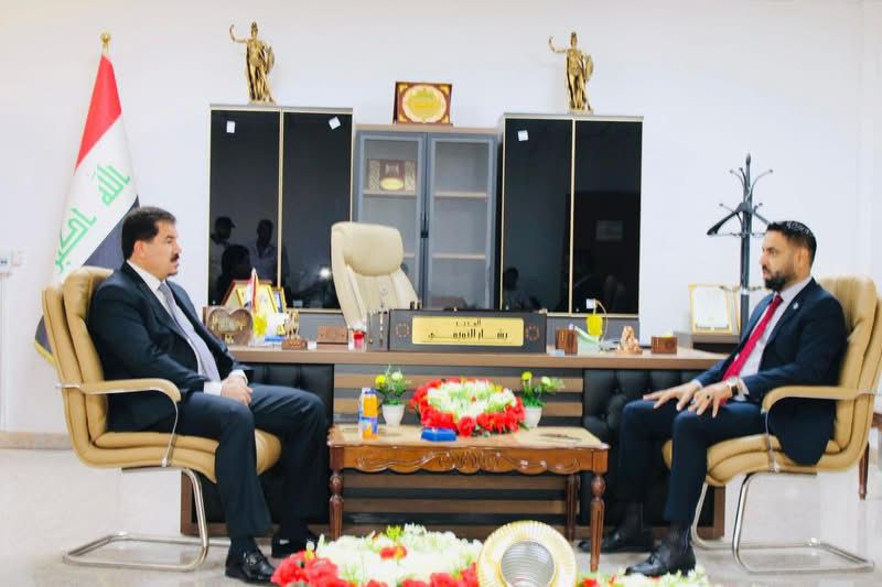 تنفيذاً لتوجيهات محافظ صلاح الدين، السيد هيثم الزهوان، بشأن عقد ورش عمل لتطوير مهارات الموظفين، تم اليوم اختتام الدورة التدريبية المقامة في مركز التدريب والتطوير التقني، والتي جاءت بعنوان:(مكافحة الفساد الإداري والمالي).