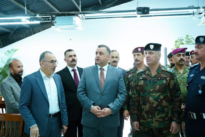 محافظ صلاح الدين، يلتقي الأمين العام للعتبة العسكرية المقدسة لبحث تطوير المرقدين.